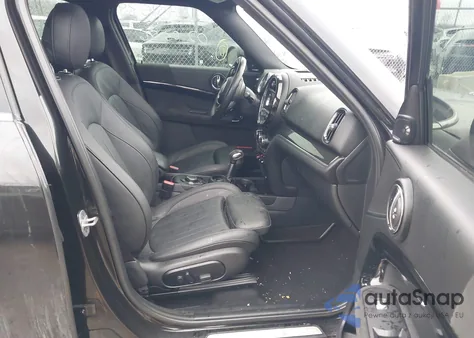 2019 Mini Countryman Cooper S z USA, uszkodzony, nr VIN WMZYT5C55K3E63822